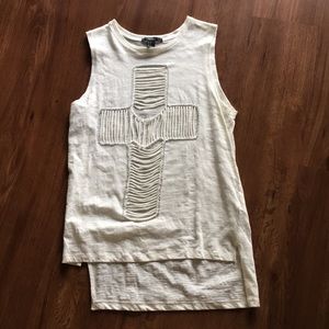 Tee never worn w/out tags